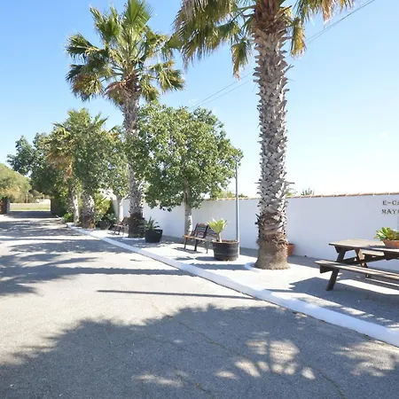 Casa Samuel Con Piscina Comunitaria Y Porche * Kadyks