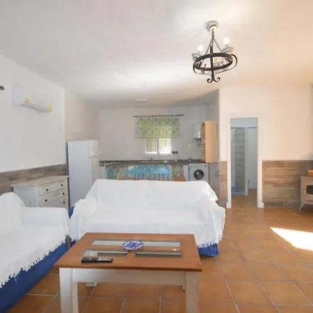 Holiday home Casa Samuel Con Piscina Comunitaria Y Porche