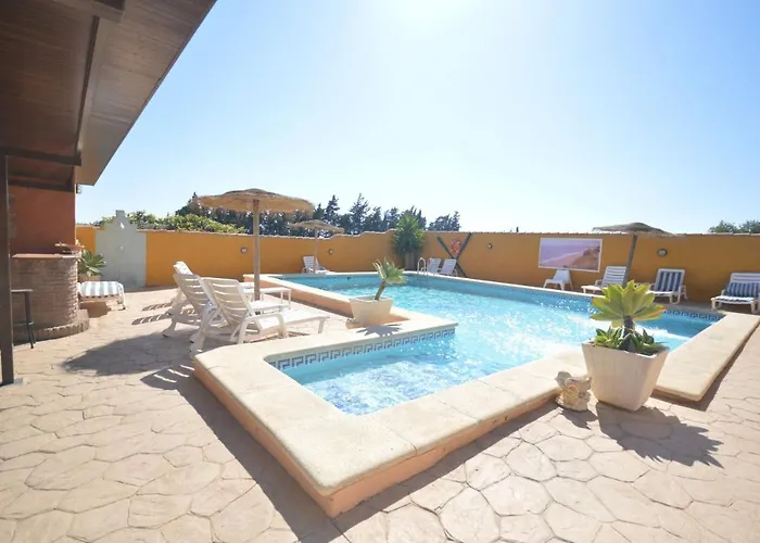 Casa Samuel Con Piscina Compartida En Complejo Rural El Mayorazgo * 加的斯