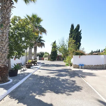 Будинок відпочинку Casa Samuel Con Piscina Comunitaria Y Porche Кадіс